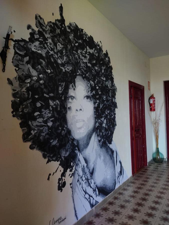 Hostal La Colonial Madrigal de la Vera Exterior foto